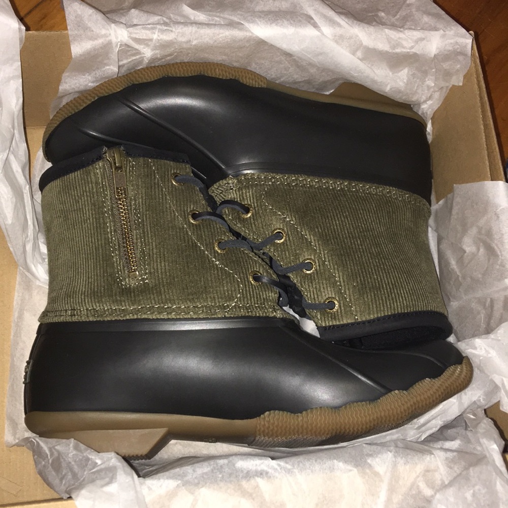 Corduroy Duck Boots